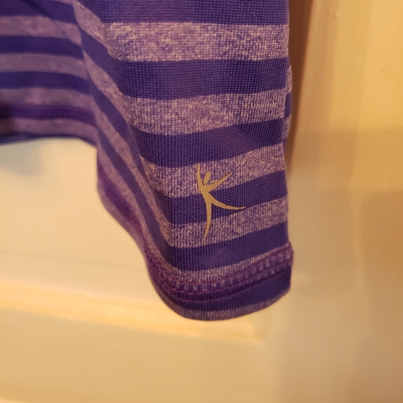 Danskin NOW Women's Shirt - Picture 5 of 5